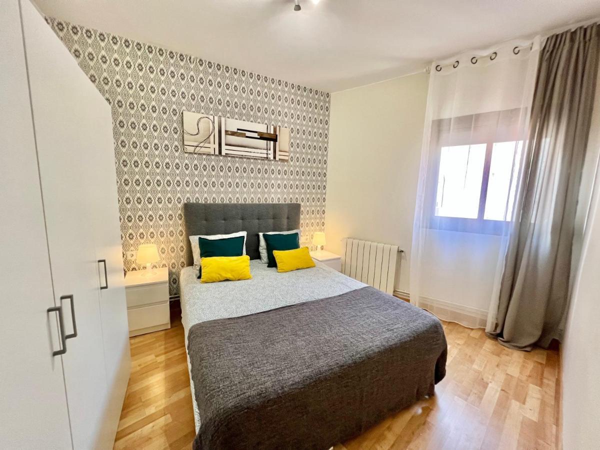 Comfortable Renovated Flat, Wifi! Badalona Exterior photo